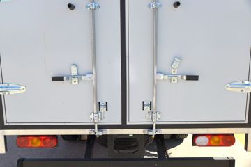 �ɵ���; DX 127���� 3.95�׵�����ʽ΢��(����)ͼƬ