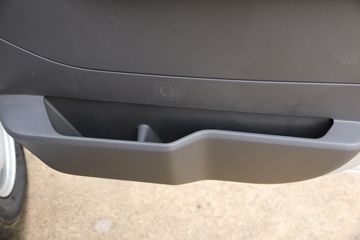 ���� �ٹ��¿� 1.8L 125���� ���� 3�׵�����ʽ΢��(LZW5028XXYTWH)ͼƬ