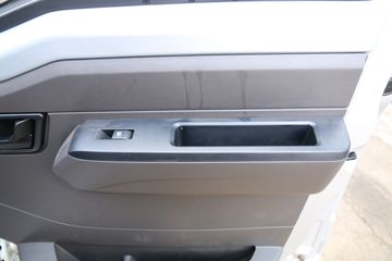 ���� �ٹ��¿� 1.8L 125���� ���� 3�׵�����ʽ΢��(LZW5028XXYTWH)ͼƬ