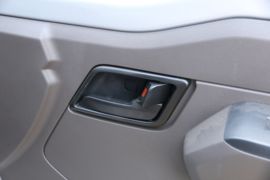 五菱荣光新卡&nbsp;载货车驾驶室                                               图片