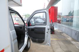 五菱荣光新卡&nbsp;载货车驾驶室                                               图片