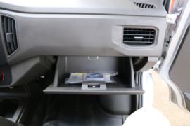 五菱荣光新卡&nbsp;载货车驾驶室                                               图片