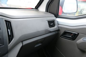 ���� �ٹ��¿� 1.8L 125���� ���� 3�׵�����ʽ΢��(LZW5028XXYTWH)ͼƬ