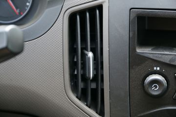 ���� �ٹ��¿� 1.8L 125���� ���� 3�׵�����ʽ΢��(LZW5028XXYTWH)ͼƬ