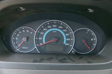 ���� �ٹ��¿� 1.8L 125���� ���� 3�׵�����ʽ΢��(LZW5028XXYTWH)ͼƬ