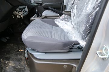 ���� �ٹ��¿� 1.8L 125���� ���� 3�׵�����ʽ΢��(LZW5028XXYTWH)ͼƬ