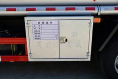 东风 华神 DV3 165马力 4X2 加油车(专威牌)(HTW5126GJYEC6)
