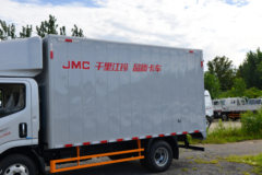 江铃 凯运＋宽体 129马力 4.2米单排厢式轻卡(国六)(JX5049XXYTGA26)