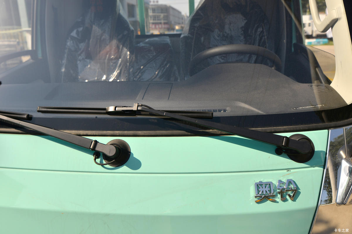  M 122 3.7׵С()(BJ1044V9JA5-2A)                                                