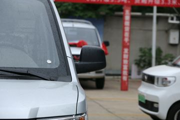 ���� �ٹ��¿� 1.5L ����� 102���� ���� 3.15�׵�������΢��(LZW1028EQW)ͼƬ