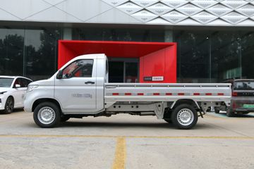 ���� �ٹ��¿� 1.5L ����� 102���� ���� 3.15�׵�������΢��(LZW1028EQW)ͼƬ