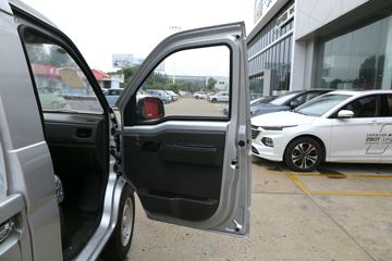 ���� �ٹ��¿� 1.5L ����� 102���� ���� 3.15�׵�������΢��(LZW1028EQW)ͼƬ