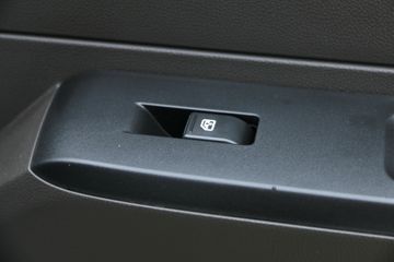 ���� �ٹ��¿� 1.5L ����� 102���� ���� 3.15�׵�������΢��(LZW1028EQW)ͼƬ