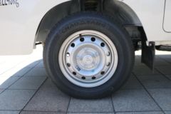 福田 祥菱M1 豪华型 1.6L 122马力 汽油 2.55米双排厢式微卡(国六)(BJ5021XXY2AV4-02)