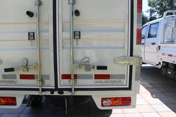 ���� ����M1 ������ 1.6L 122���� ���� 2.55��˫����ʽ΢��(����)(BJ5021XXY2AV4-02)ͼƬ