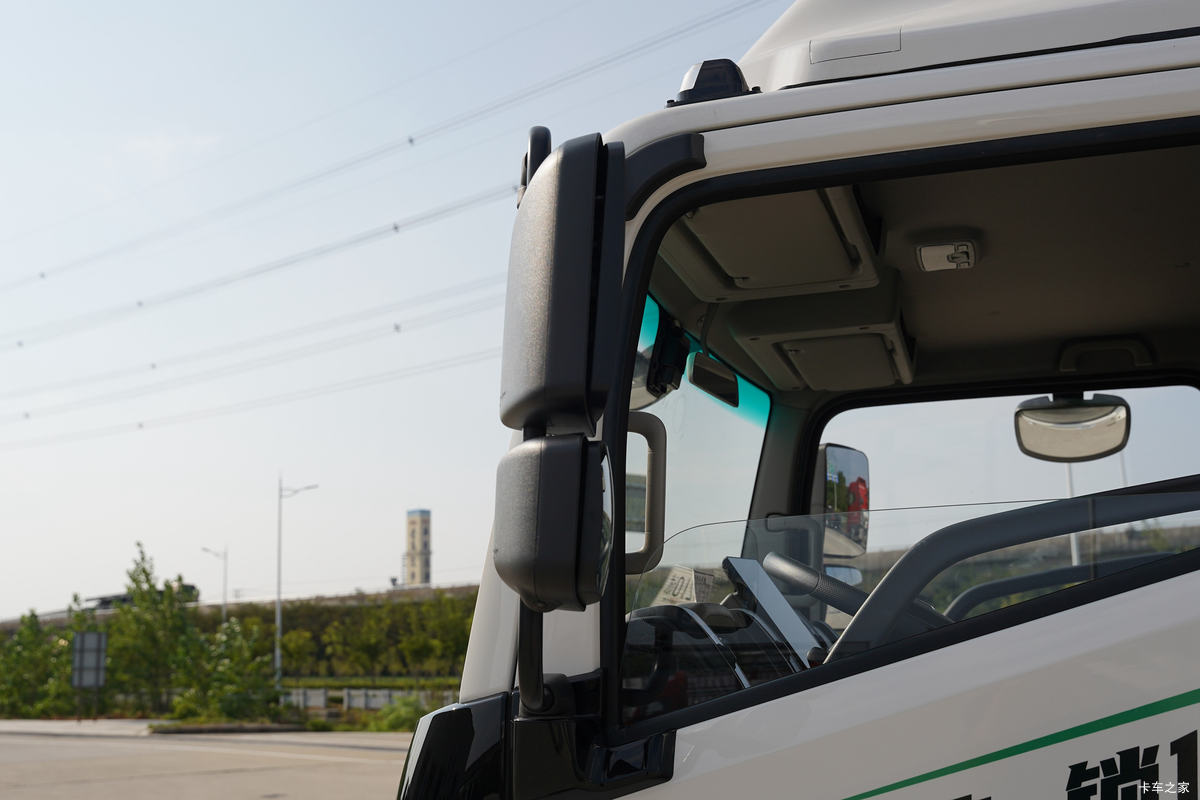 Զ Hϵ 4.5T 4.02׵ʽس(ɲ)(JGL5049XLCSHEVGN2)57.6kWh