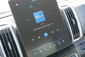 Զ�� ����Hϵ 4.5T 4.02�׵�������ʽ��س�(��ɲ)57.6kWhͼƬ