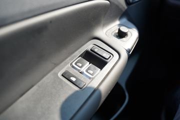 Զ�� ����Hϵ 4.5T 4.02�׵�������ʽ��س�(��ɲ)57.6kWhͼƬ
