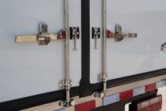 远程 星智H系 4.5T 4.02米单排增程式冷藏车(气刹)(JGL5049XLCSHEVGN2)57.6kWh