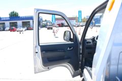 黑豹汽车 快运豹 1.6L 122马力 汽油 3.3米单排栏板微卡(国六)(YTQ1031WHQ301)