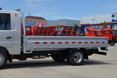 黑豹汽车 快运豹 1.6L 122马力 汽油 3.7米单排栏板微卡(国六)(YTQ1031WHQ301)