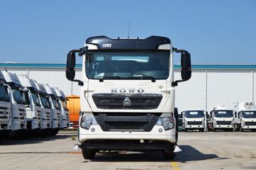 重汽豪沃(HOWO)底盘&nbsp;洒水车/喷洒车外观图片