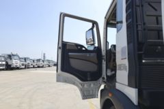 中国重汽 HOWO TX 290马力 6X4 LNG洒水车(绿叶牌)(JYJ5257GSSFL)