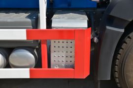 重汽豪沃(HOWO)底盘&nbsp;洒水车/喷洒车底盘图片