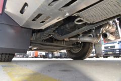 中国重汽 HOWO TX 290马力 6X4 LNG洒水车(绿叶牌)(JYJ5257GSSFL)