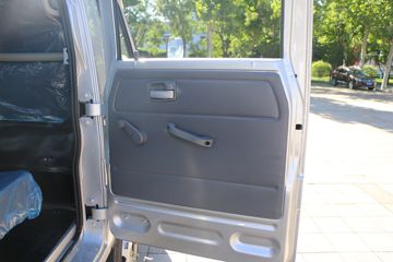 ����ʱ�� С��֮��2 1.6L 105���� 3.05��˫������΢��(����)(BJ1035V3AC5-01)ͼƬ