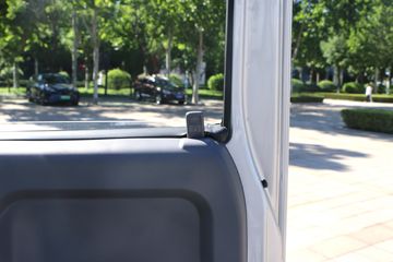 ����ʱ�� С��֮��2 1.6L 105���� 3.05��˫������΢��(����)(BJ1035V3AC5-01)ͼƬ