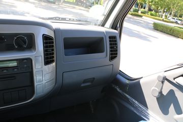 ����ʱ�� С��֮��2 1.6L 105���� 3.05��˫������΢��(����)(BJ1035V3AC5-01)ͼƬ