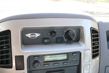 ����ʱ�� С��֮��2 1.6L 105���� 3.05��˫������΢��(����)(BJ1035V3AC5-01)ͼƬ