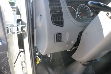 ����ʱ�� С��֮��2 1.6L 105���� 3.05��˫������΢��(����)(BJ1035V3AC5-01)ͼƬ