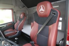 三一重卡 江山·新英雄超强版 560马力 6X4 牵引车(国六)