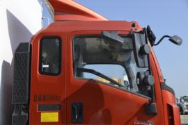 重汽HOWO轻卡底盘&nbsp;冷藏车外观图片