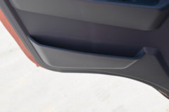 中国重汽HOWO G5X 220马力 4X2 排半冷藏车(绿叶牌)