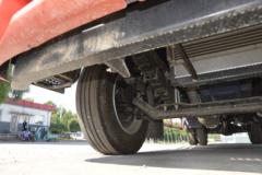 中国重汽HOWO G5X 220马力 4X2 排半冷藏车(绿叶牌)