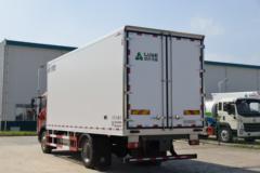 中国重汽HOWO G5X 220马力 4X2 排半冷藏车(绿叶牌)