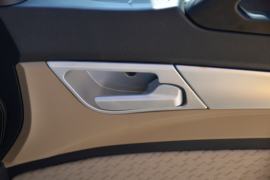 重汽豪沃(HOWO)底盘&nbsp;除雪车驾驶室图片