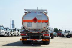 中国重汽 HOWO TX7 350马力 8X4 易燃液体罐式运输车(绿叶牌)(JYJ5327GRYF1)