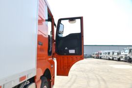 SITRAK G7&nbsp;冷藏车驾驶室图片