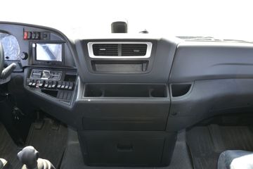 �й����� �ǵ¿�SITRAK G7 510���� 8X4 9.45��AMT�Զ�����س�(ZZ5326XLCV466HF1K)ͼƬ