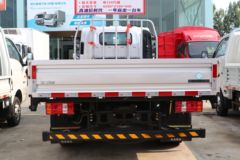 凯马 凯捷M3 2.2L 95马力 CNG 4.16米单排栏板轻卡(国六)(KMC1043NG336DP6)