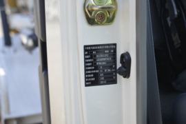 重汽HOWO轻卡底盘&nbsp;吸污/吸粪车驾驶室图片