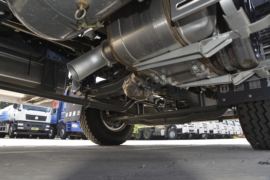 重汽豪沃(HOWO)底盘&nbsp;洒水车/喷洒车底盘图片