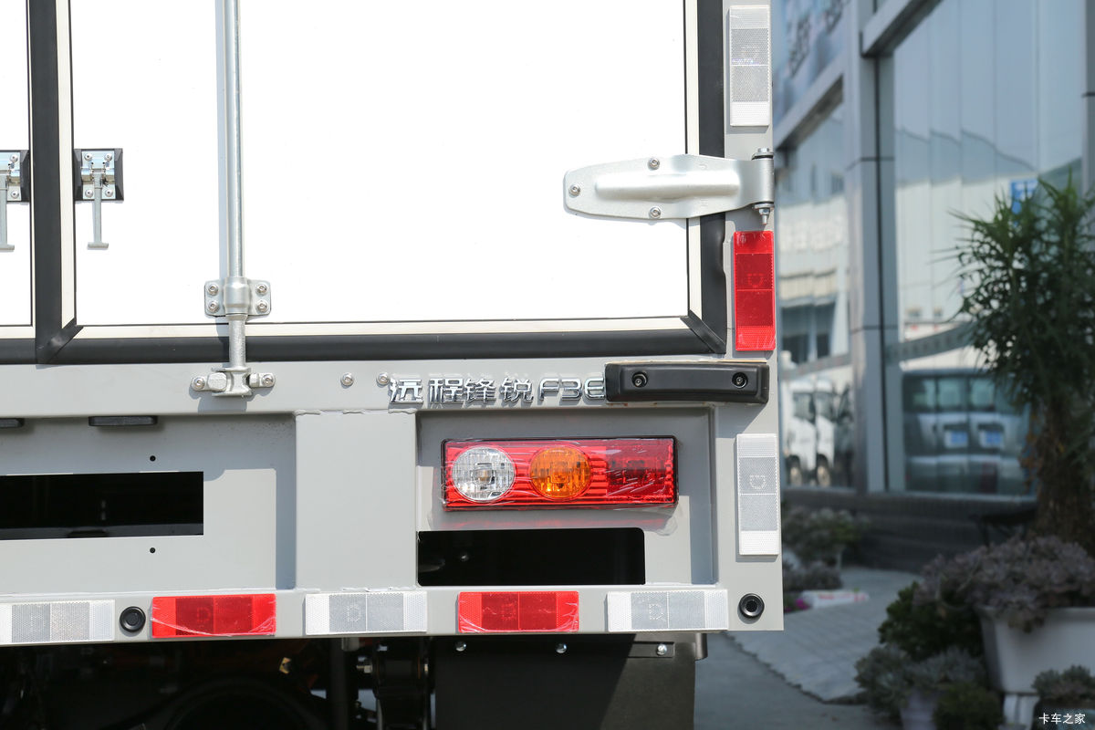Զ F3E ʰ 3.5T 3.7׵Ŵ綯ʽ΢(JGL5037XXYBEVM1)55.7kWhװ