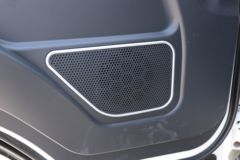 宇通轻卡 宽体 4.18米单排纯电动仓栅式轻卡90.236kWh