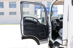 宇通轻卡 宽体 4.18米单排纯电动仓栅式轻卡90.236kWh