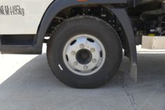 中国重汽HOWO 悍将 130马力 4X2 4米冷藏车(国六)(绿叶牌)(JYJ5047XLCF1)